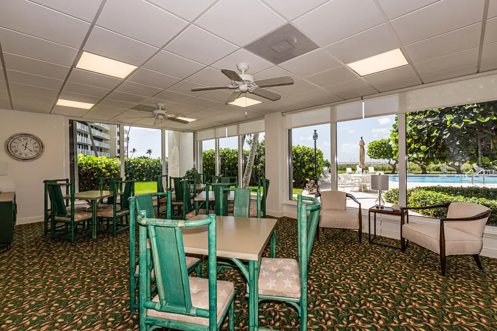 500 Saturn Marco Island FL 34145