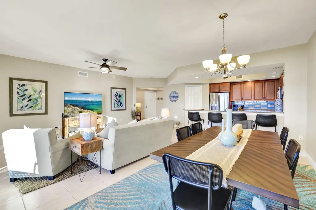 1065 Borghese Naples FL 34114