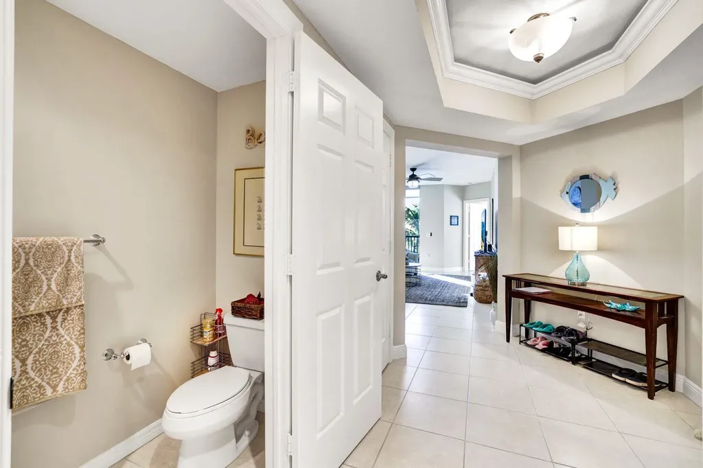 1065 Borghese Naples FL 34114