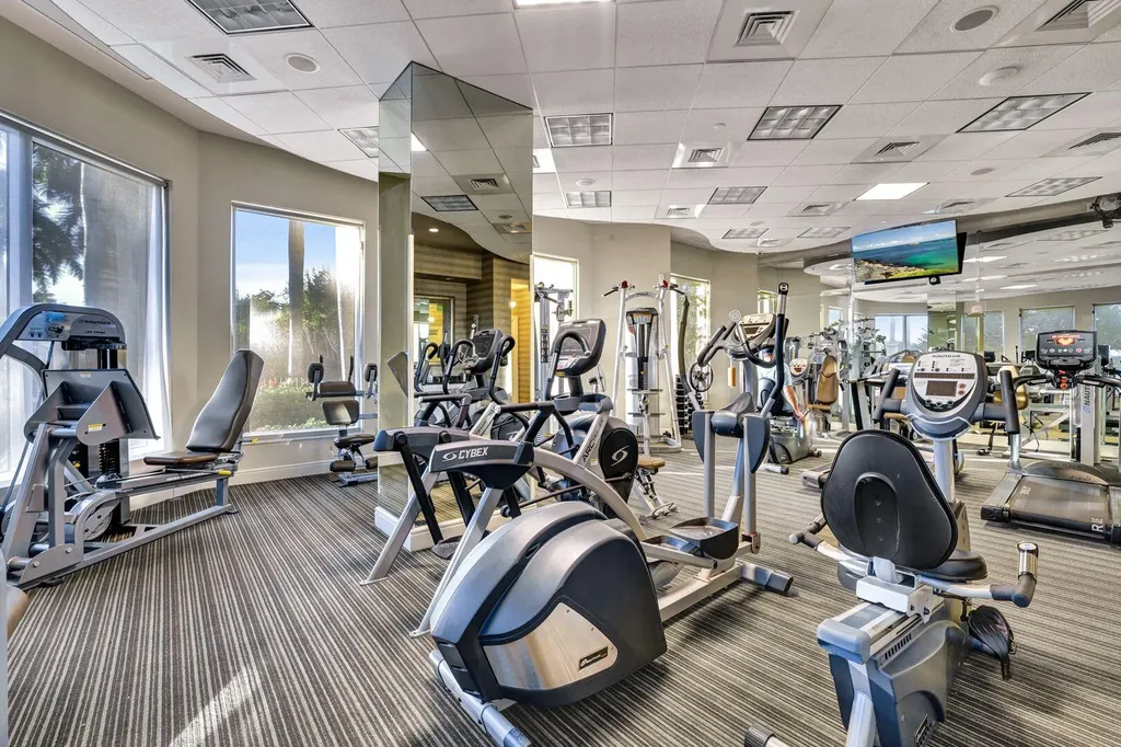 1065 Borghese Naples FL 34114