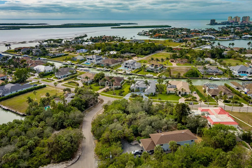 889 Scott Drive Marco Island FL 34145