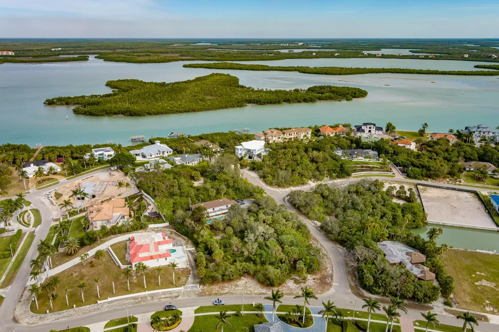 889 Scott Drive Marco Island FL 34145