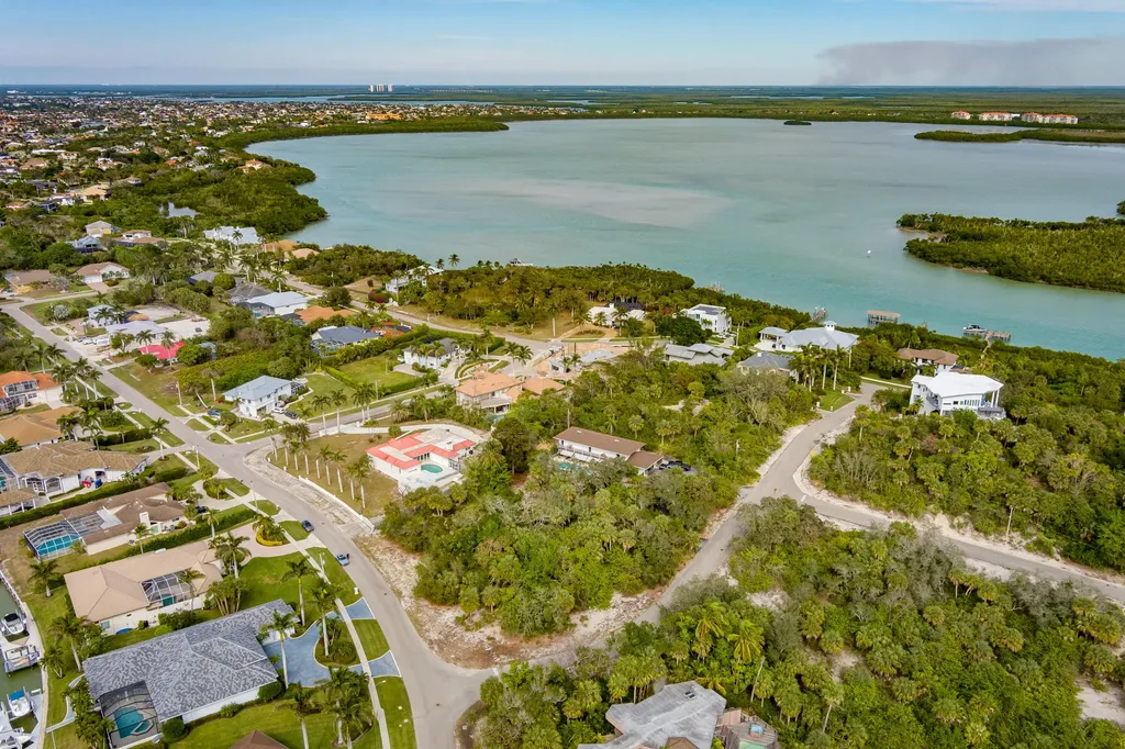 889 Scott Drive Marco Island FL 34145