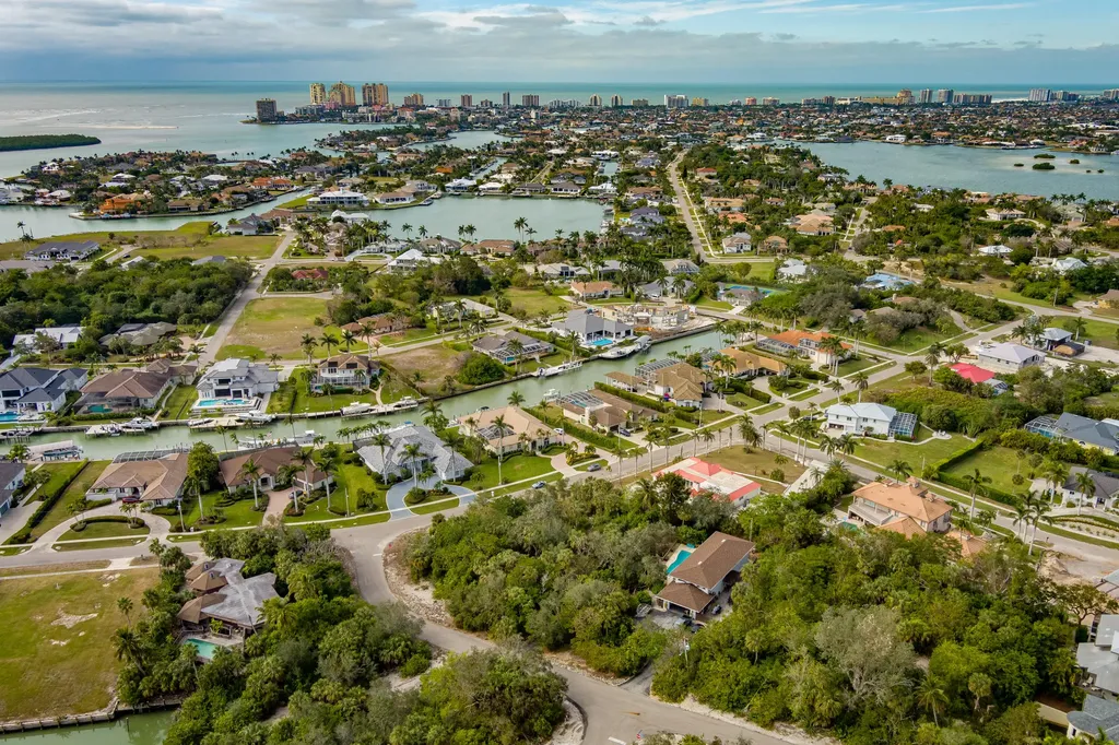 889 Scott Drive Marco Island FL 34145