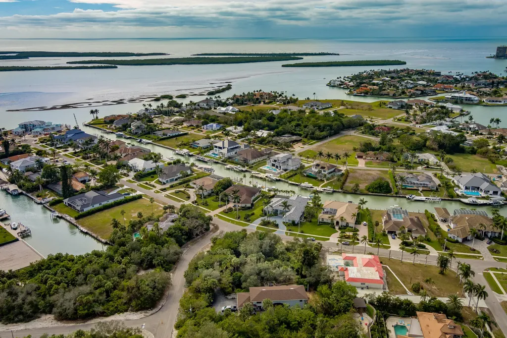 889 Scott Drive Marco Island FL 34145