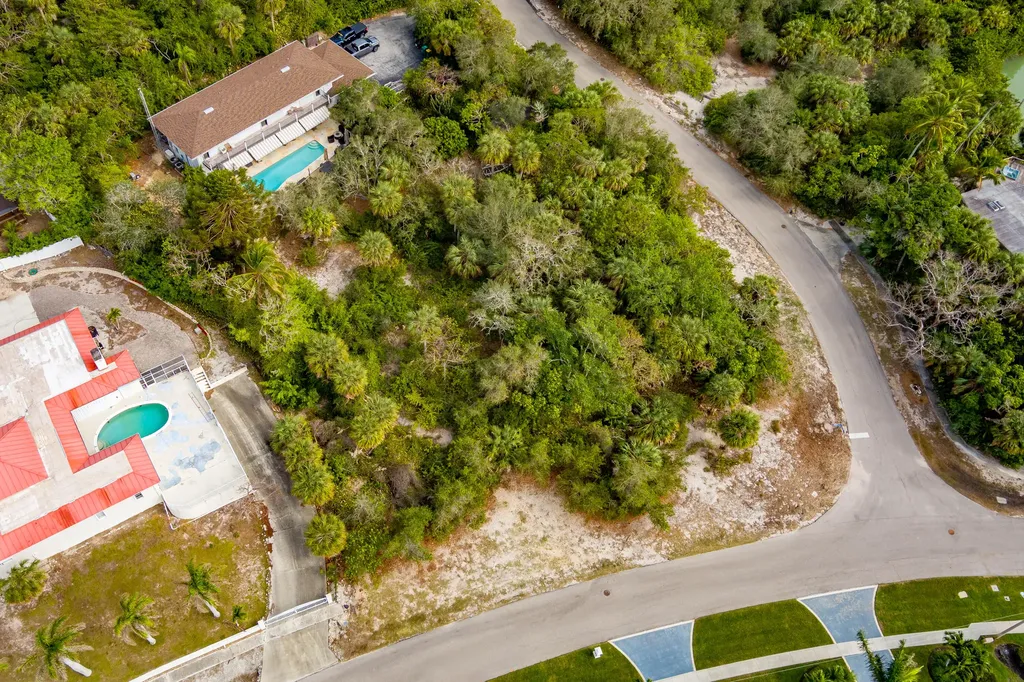 889 Scott Drive Marco Island FL 34145