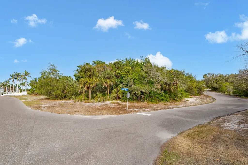 889 Scott Drive Marco Island FL 34145