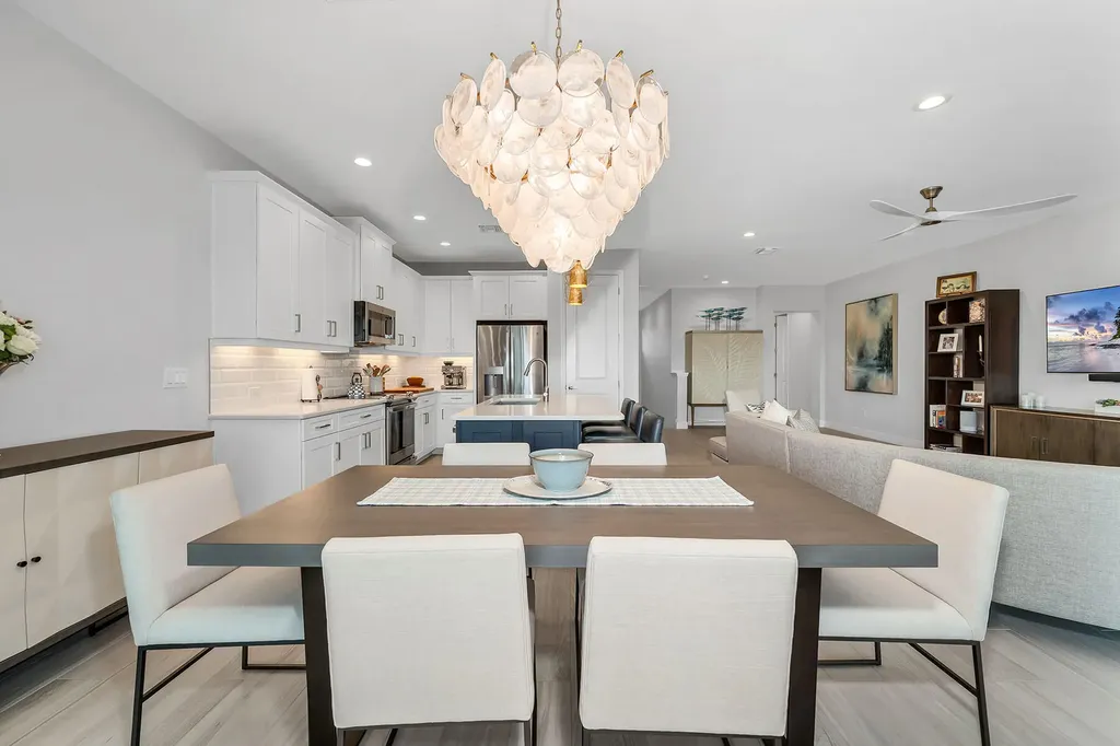 2609 Seychelles Circle Naples FL 34112