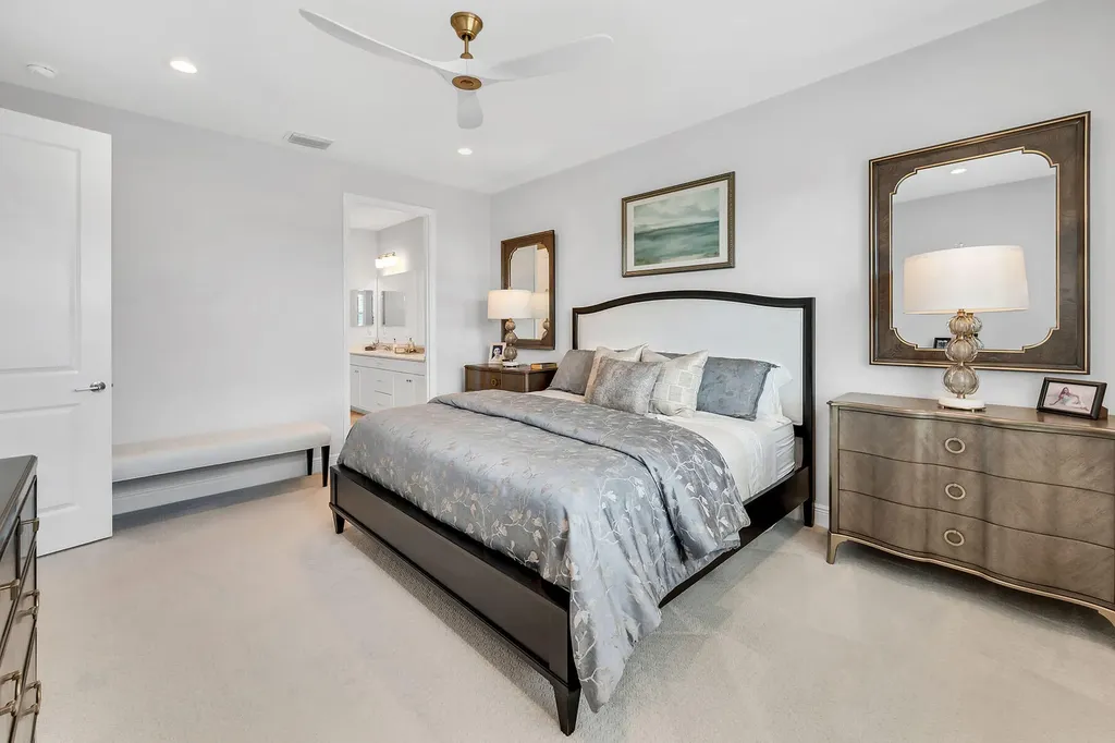 2609 Seychelles Circle Naples FL 34112