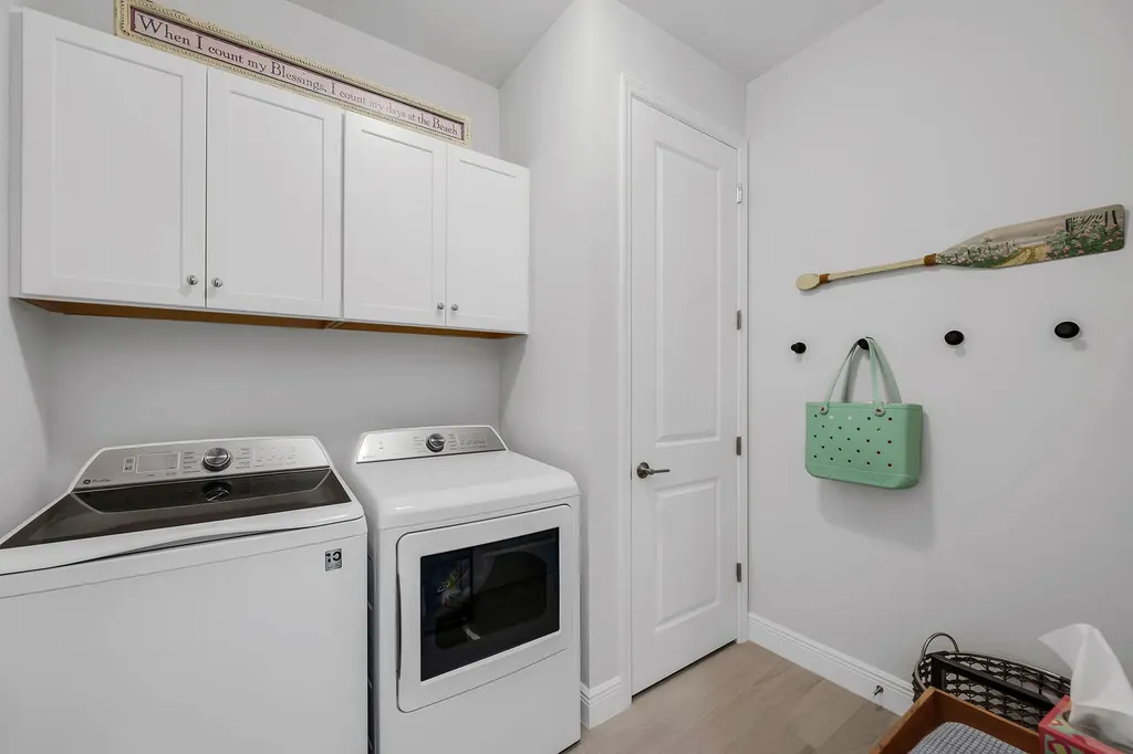 2609 Seychelles Circle Naples FL 34112