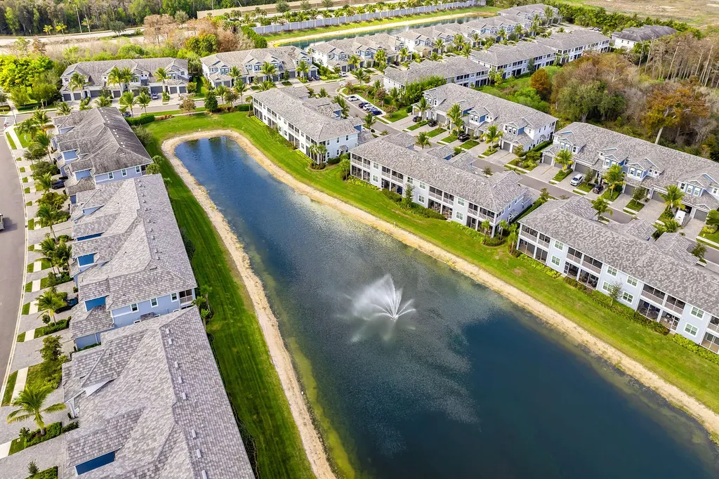 2609 Seychelles Circle Naples FL 34112