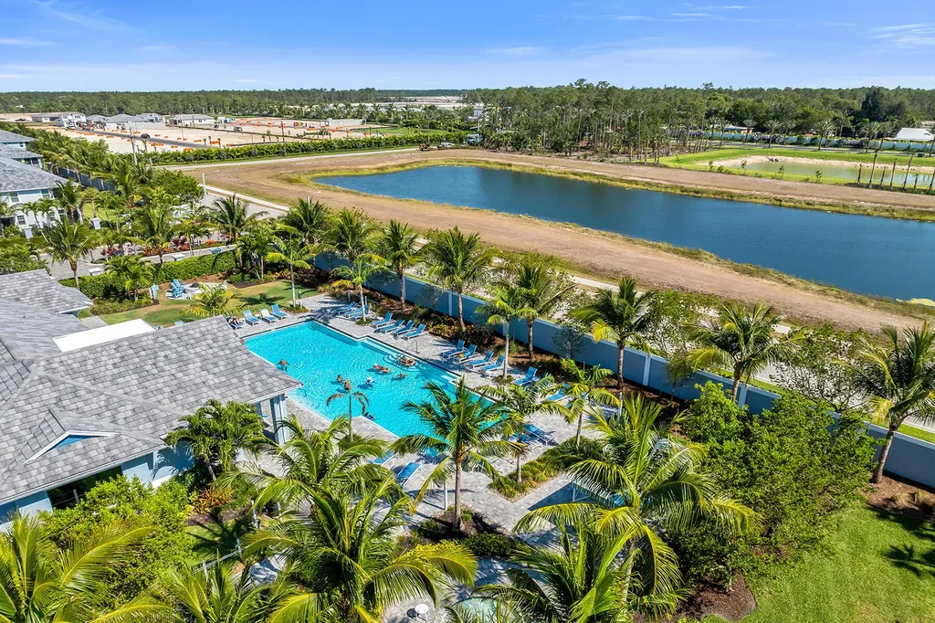 2609 Seychelles Circle Naples FL 34112