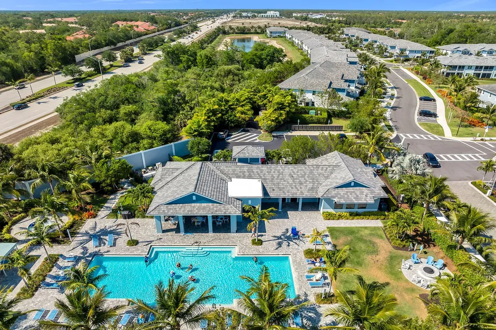 2609 Seychelles Circle Naples FL 34112