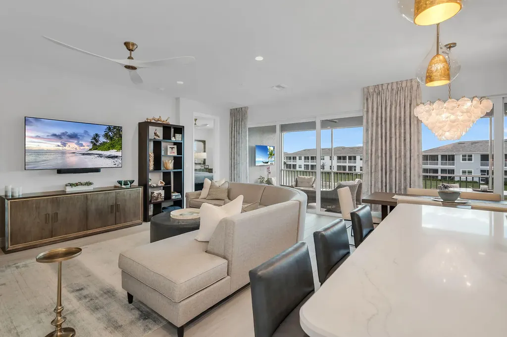 2609 Seychelles Circle Naples FL 34112