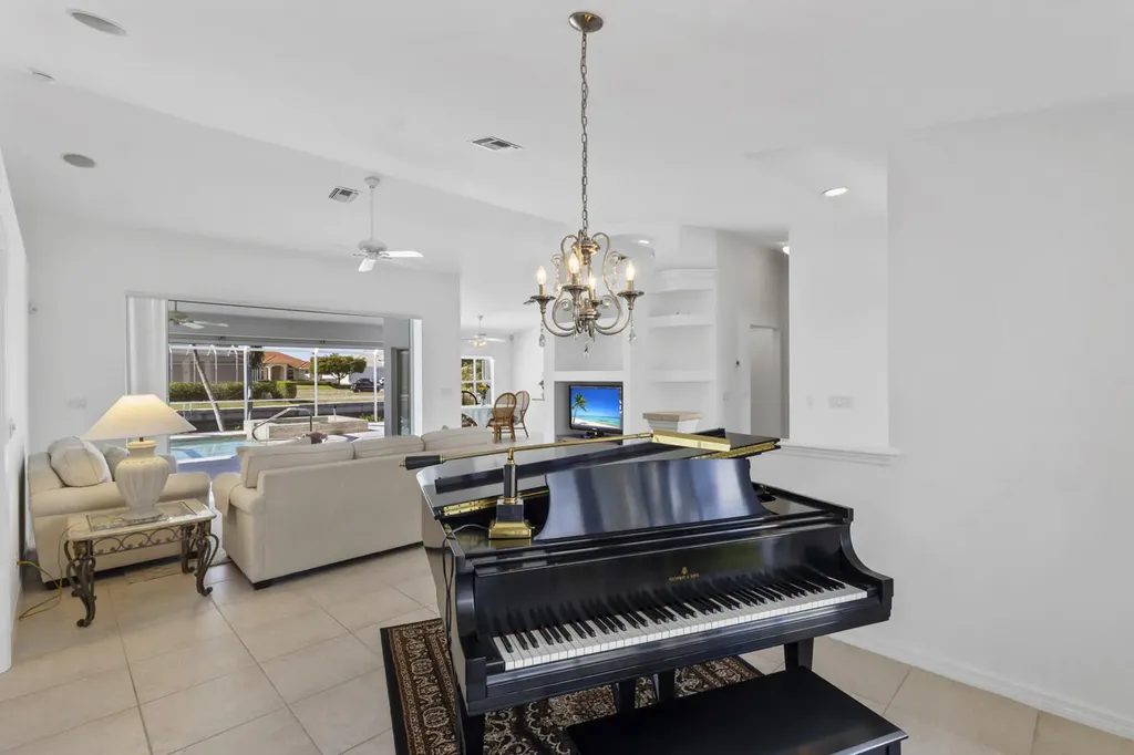 278 Bass Court Marco Island FL 34145