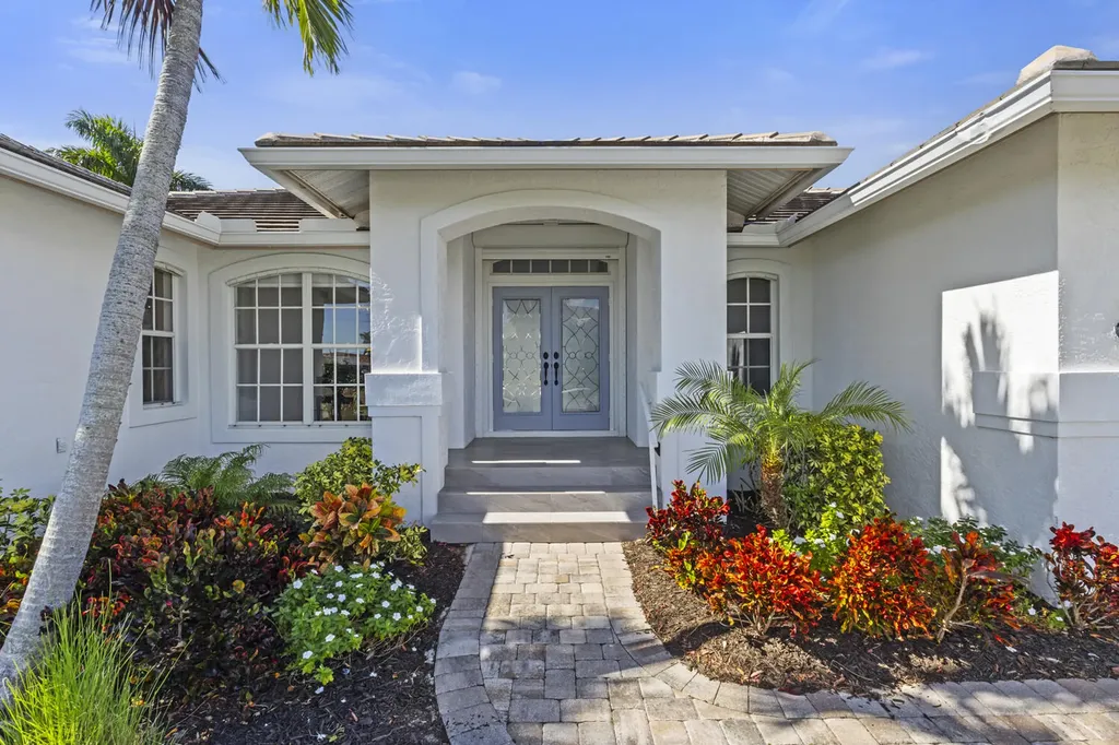 278 Bass Court Marco Island FL 34145