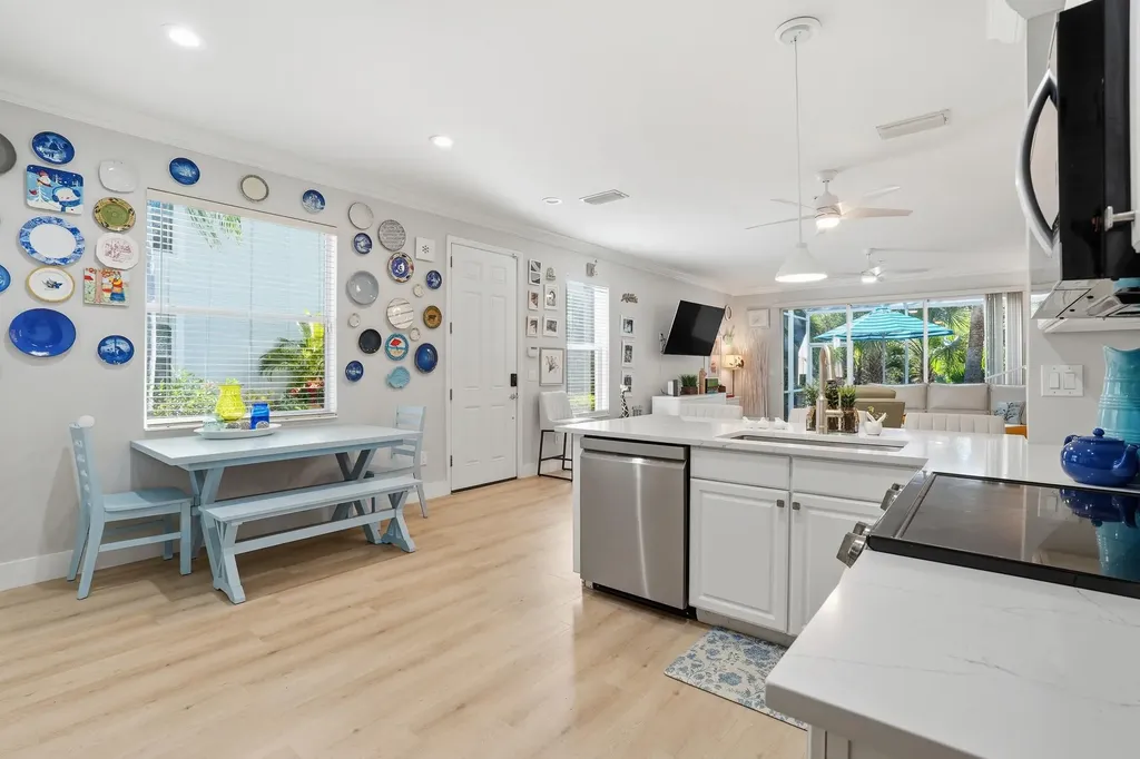 15671 Marcello Circle Naples FL 34110