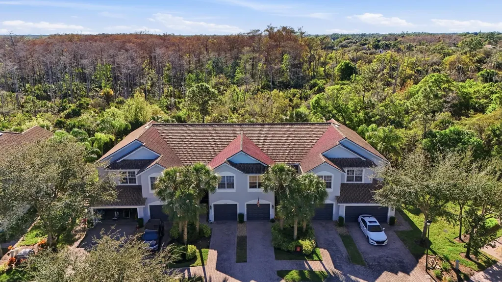 15671 Marcello Circle Naples FL 34110