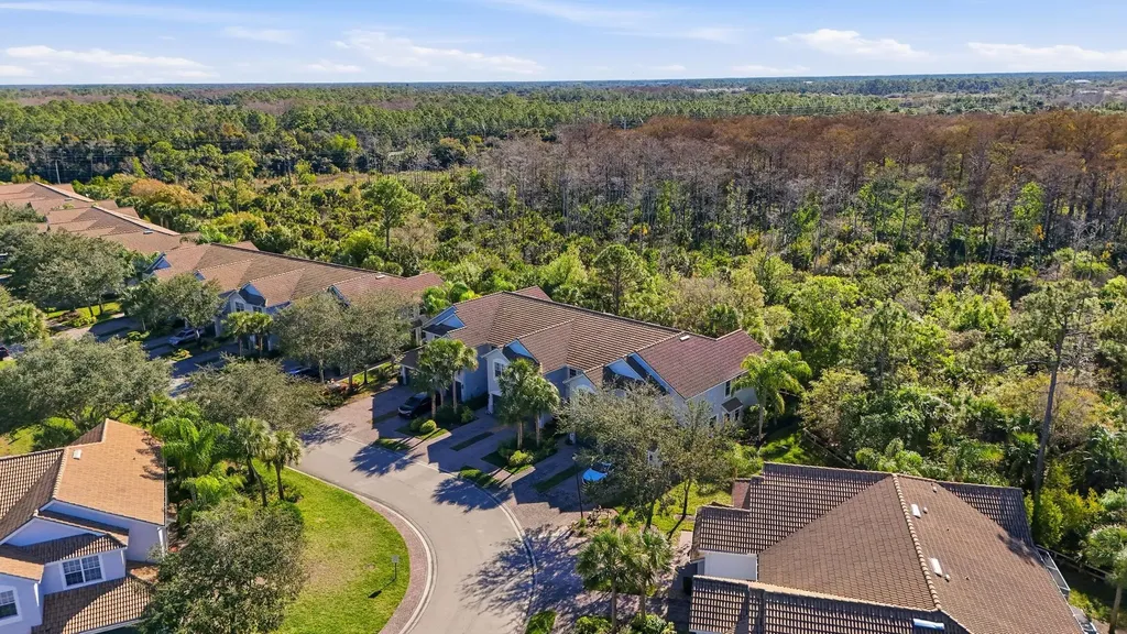 15671 Marcello Circle Naples FL 34110