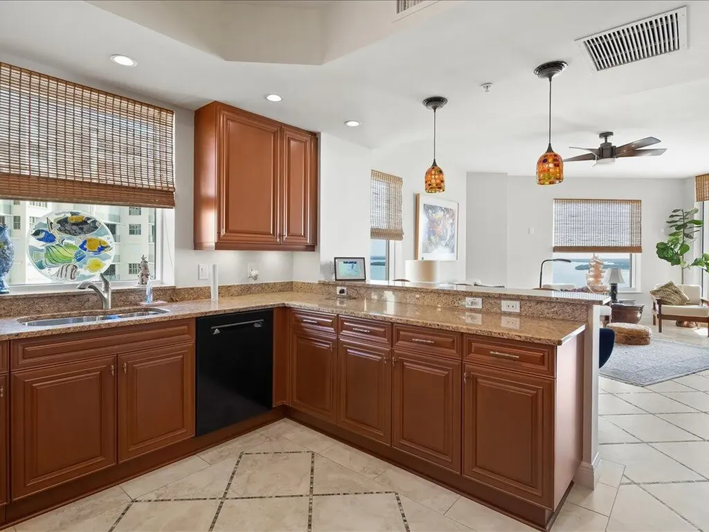 970 Cape Marco Marco Island FL 34145