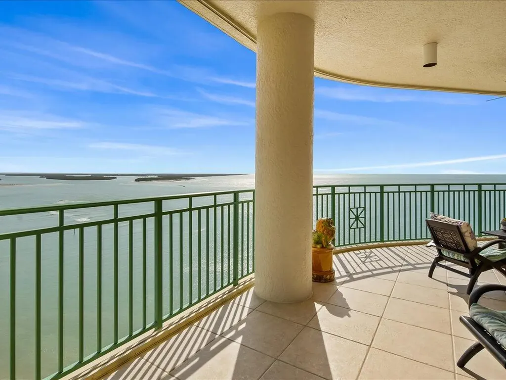 970 Cape Marco Marco Island FL 34145