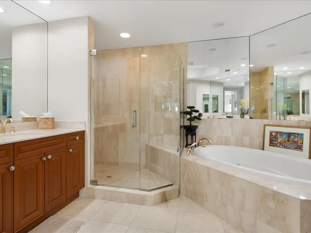 970 Cape Marco Marco Island FL 34145