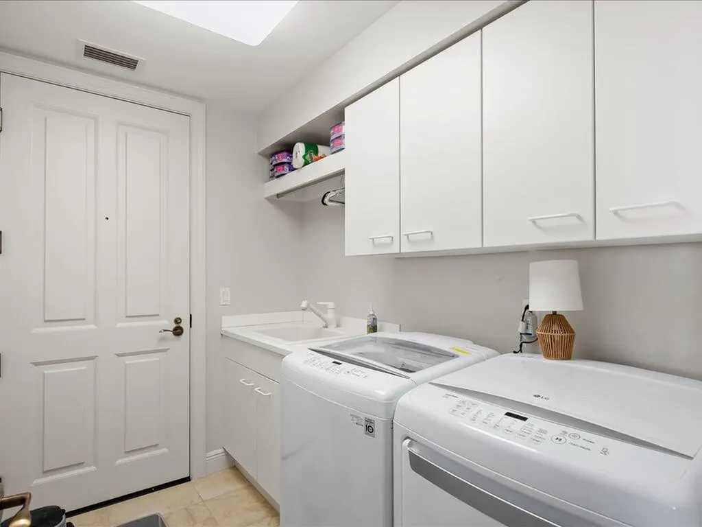 970 Cape Marco Marco Island FL 34145