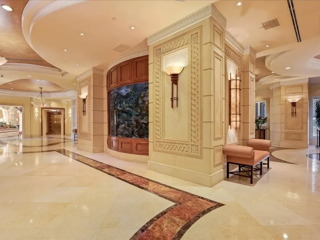 970 Cape Marco Marco Island FL 34145