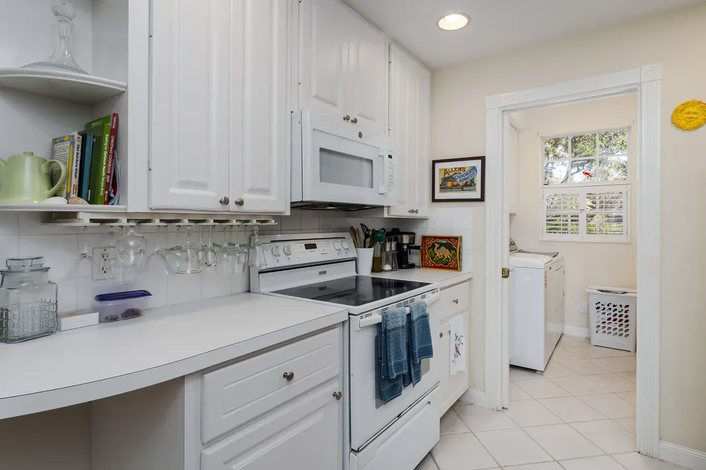 5353 Cove Circle Naples FL 34119