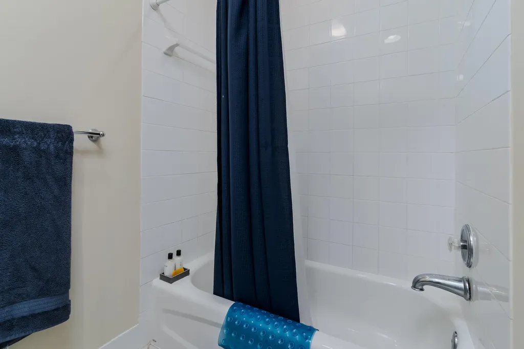 5353 Cove Circle Naples FL 34119