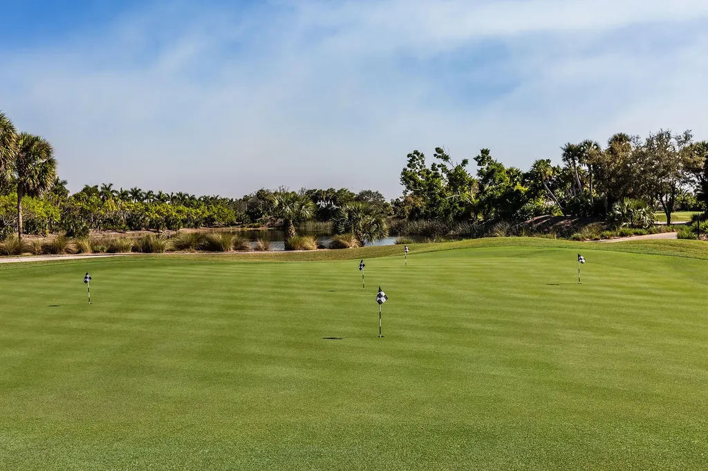 8340 Whisper Trace Way Naples FL 34114