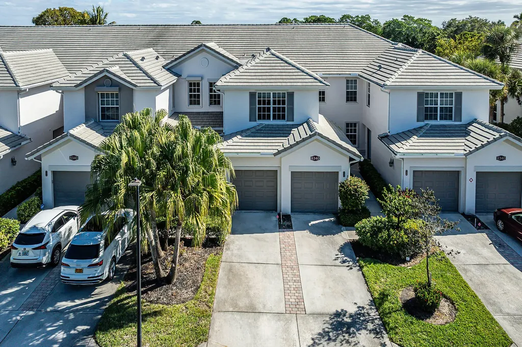 8340 Whisper Trace Way Naples FL 34114