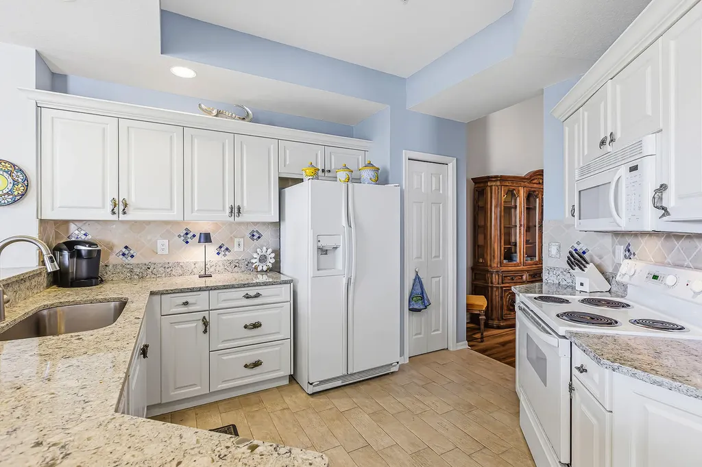 8340 Whisper Trace Way Naples FL 34114