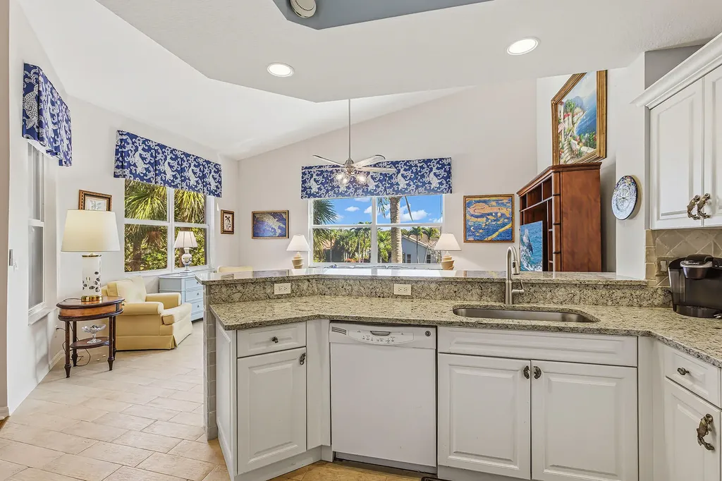 8340 Whisper Trace Way Naples FL 34114