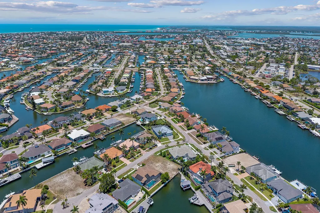 269 Bass Court Marco Island FL 34145