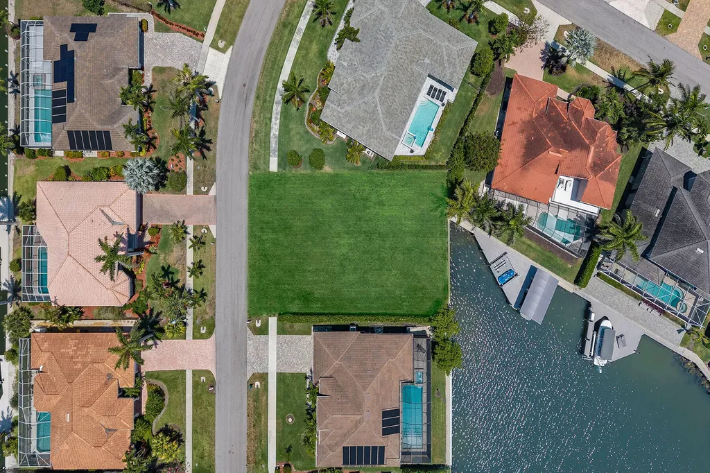 269 Bass Court Marco Island FL 34145