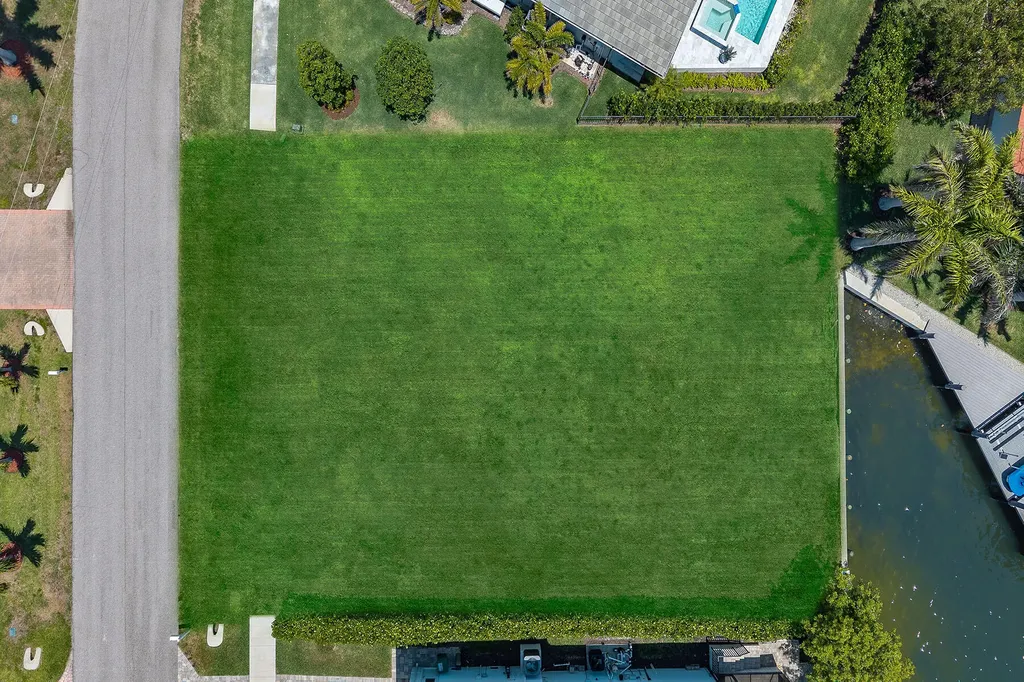 269 Bass Court Marco Island FL 34145