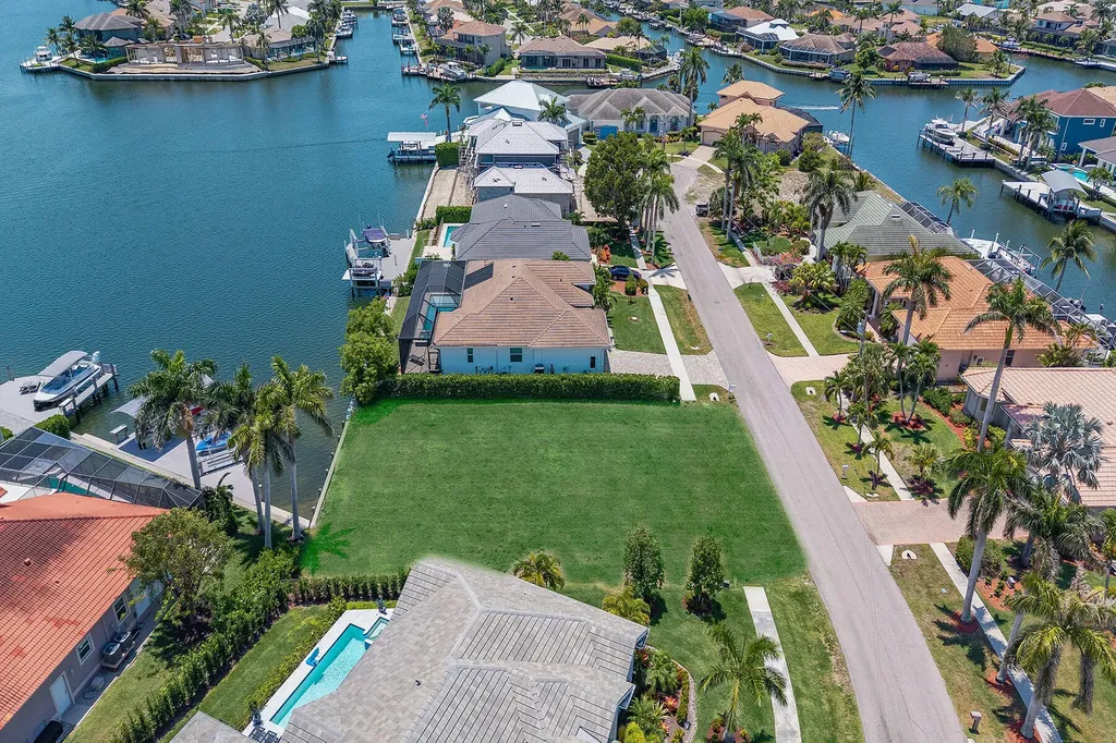 269 Bass Court Marco Island FL 34145
