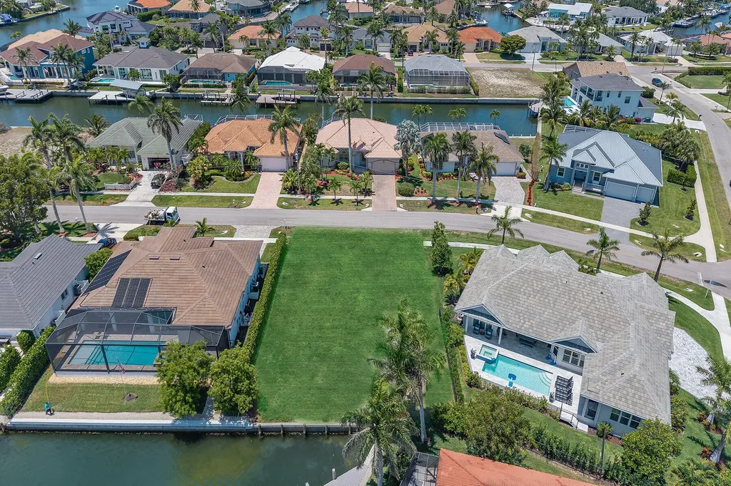 269 Bass Court Marco Island FL 34145