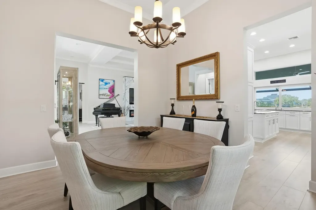 6061 Lucaya Way Naples FL 34113