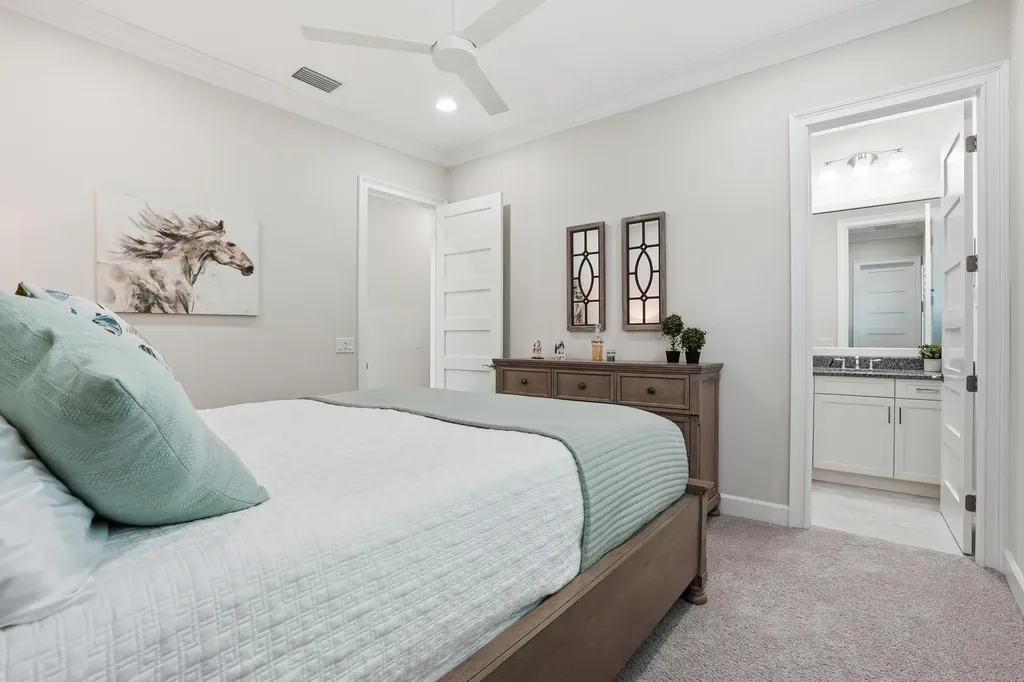 6061 Lucaya Way Naples FL 34113