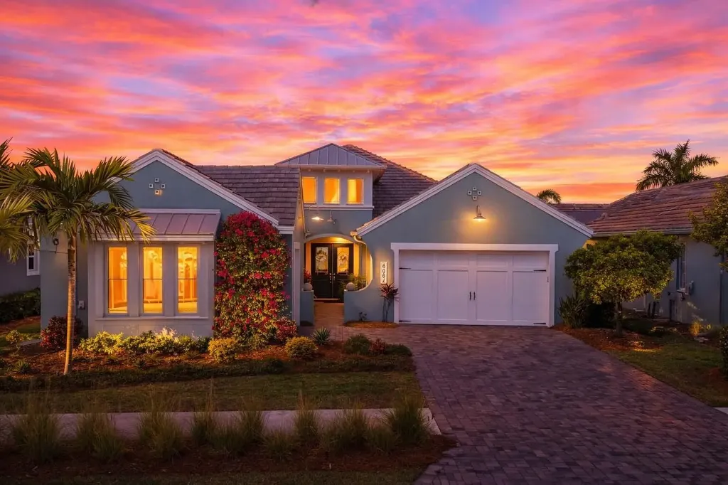 6061 Lucaya Way Naples FL 34113