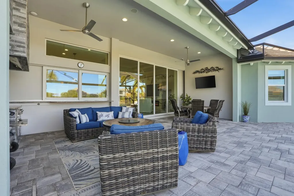 6061 Lucaya Way Naples FL 34113