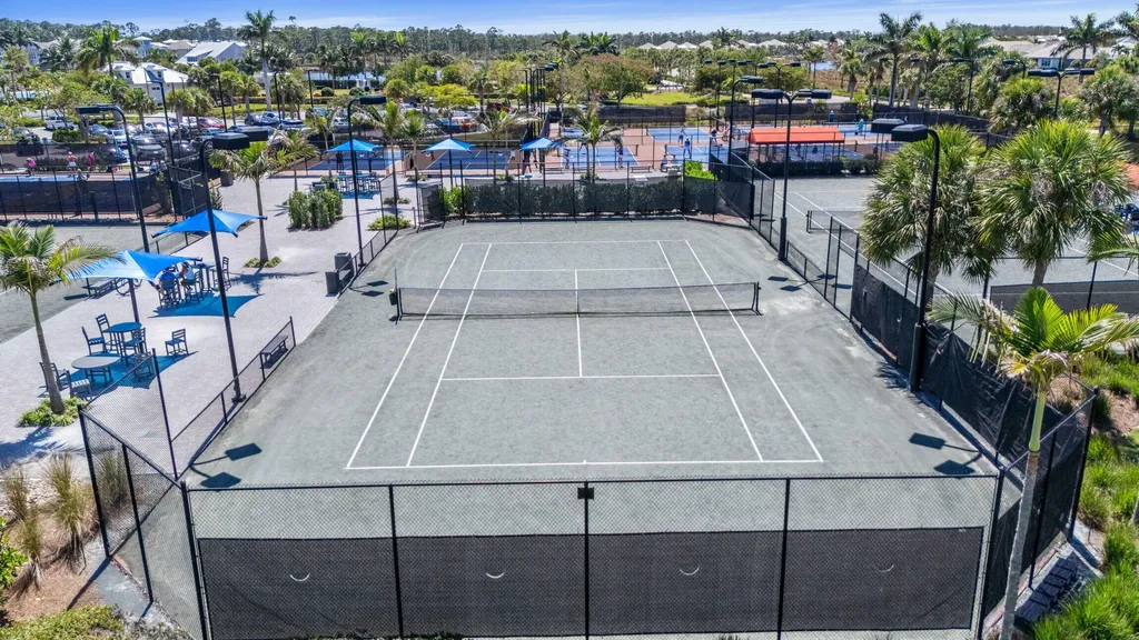 6061 Lucaya Way Naples FL 34113