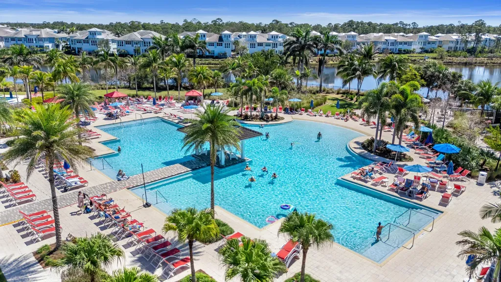 6061 Lucaya Way Naples FL 34113