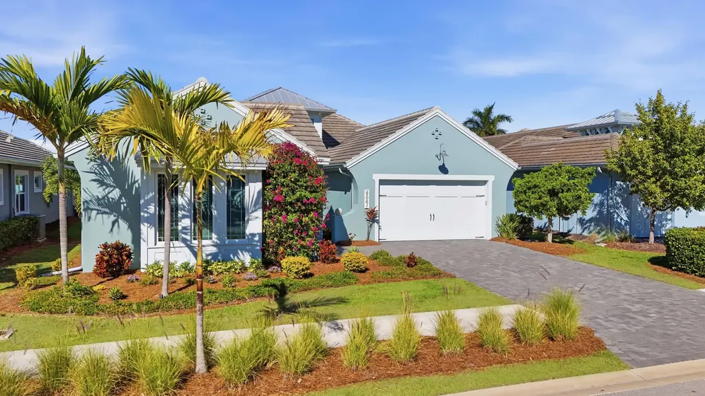 6061 Lucaya Way Naples FL 34113