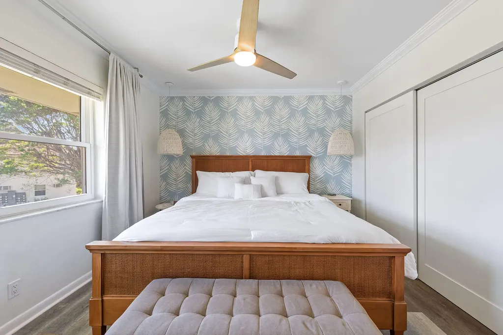 235 Seaview Court Marco Island FL 34145