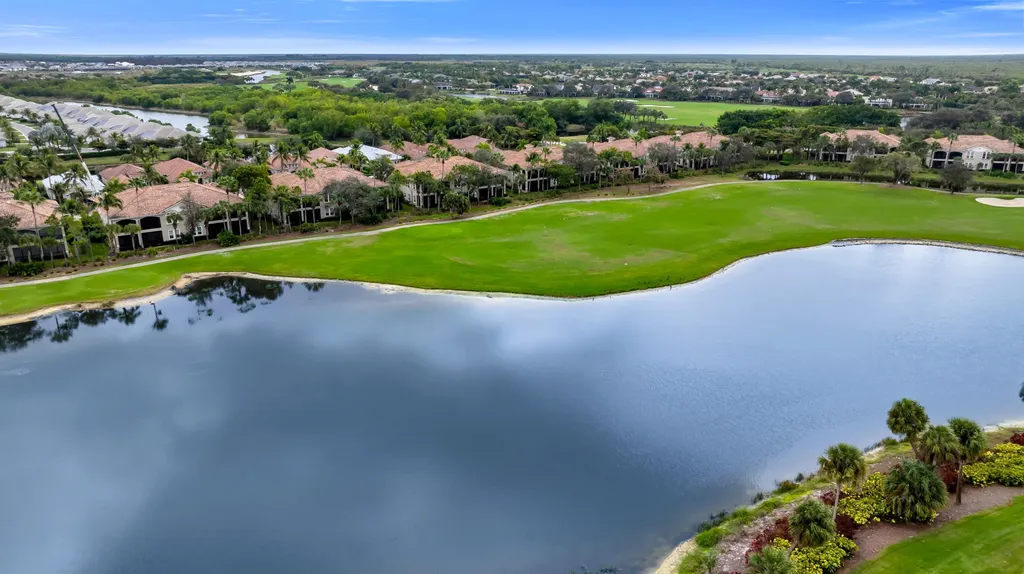 8951 Cherry Oaks Trail Naples FL 34114