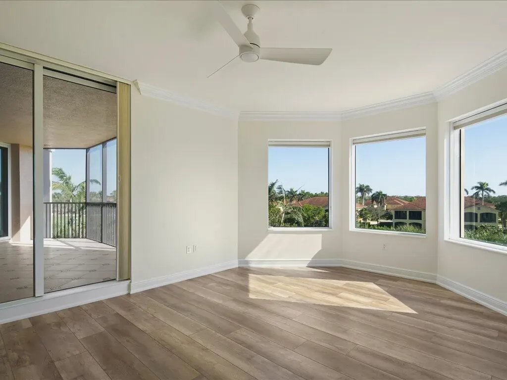 1060 Borghese Naples FL 34114