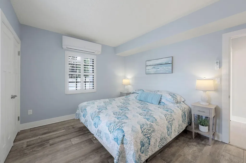 1170 Edington Marco Island FL 34145